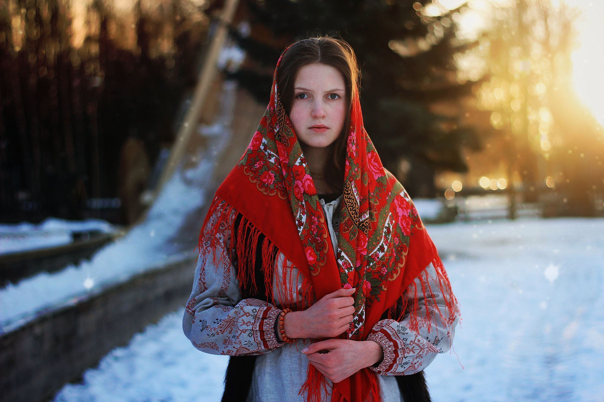 Girls in Slavic costumes in Tunliao
